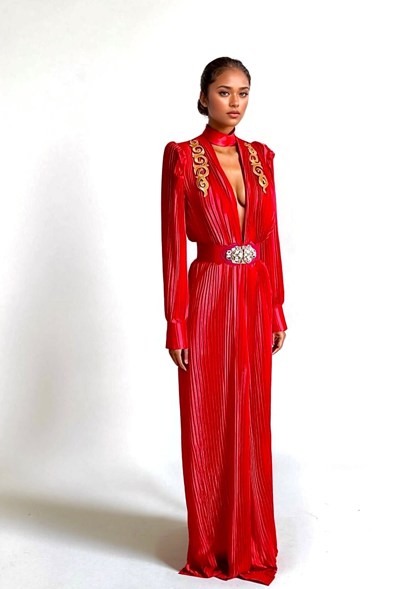 Elara – Crimson Pleated Gown